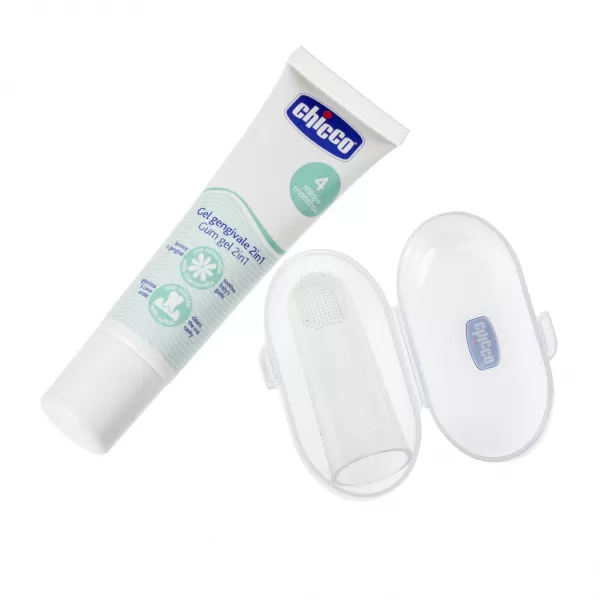 CHICCO Set zubní uklidňující gel a kartáček na prst s pouzdrem 4m+